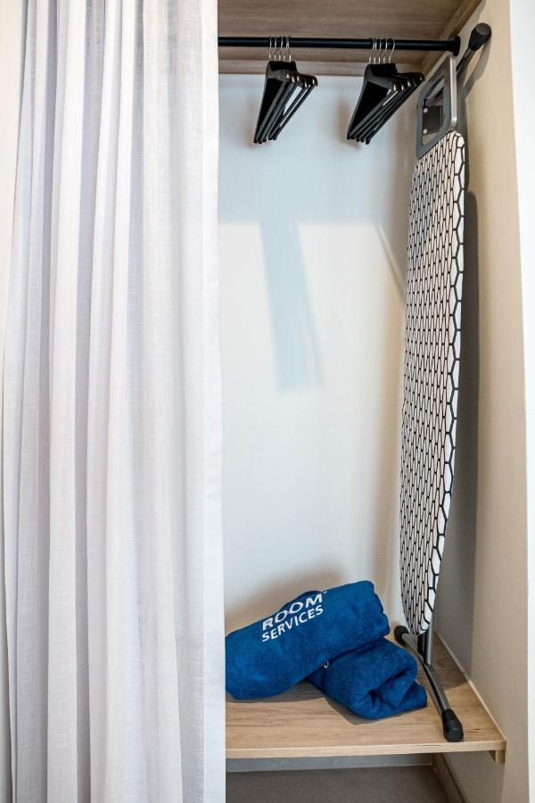 Seaclub Suites Estepona By Roomservices Eksteriør bilde